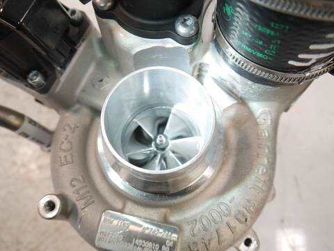 Turbocompresor Bmw XM 653 CV 480KW