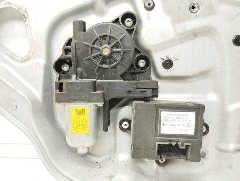 Foto 2ª: Elevalunas Manual Trasero Izquierdo Volvo S80 2.4 D BERLINA 163CV 120KW [D5244T] (2006)
