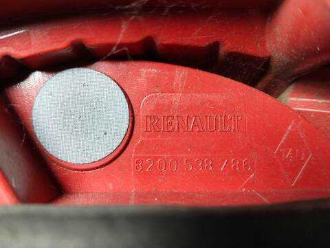 Foto 3ª: Piloto Trasero Izquierdo Renault Modus AUTHENTIQUE 1 16V 75CV (2004)