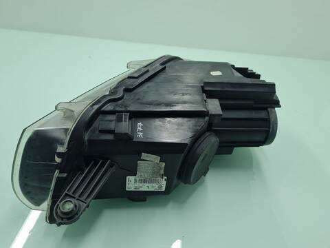 Foto 3ª: Faro Izquierdo Volkswagen Scirocco 2.0 TDI 140CV 103KW [CBD] (1950)