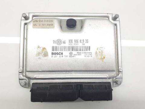 Foto 2ª: Centralita Motor ECU Volkswagen Passat ADVANCE BERLINA 130CV 96KW [AVF] (2001)
