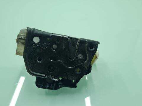 Cerradura Puerta Delantera Izquierda Seat Exeo STYLE 120CV 88KW