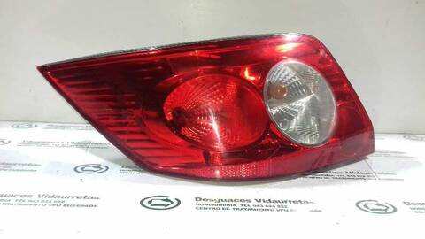 Foto 2ª: Piloto Trasero Izquierdo Renault Megane 1.6 16V COUPE 111CV 82KW II COUPE/CABRIO [K4M 812] (2007)