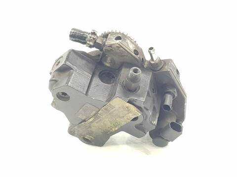 Foto 2ª: Bomba Inyeccion Mercedes Clase ML 320 3.0 V6 CDI 224CV 165KW AUT. 164.122) W164) OM642 [642940] (2005)