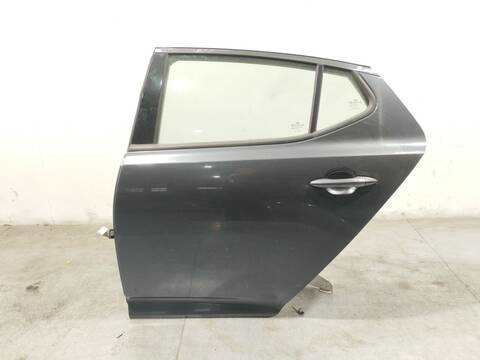 Puerta Trasera Izquierda Kia Optima 1.7 CRDI 136CV 100KW