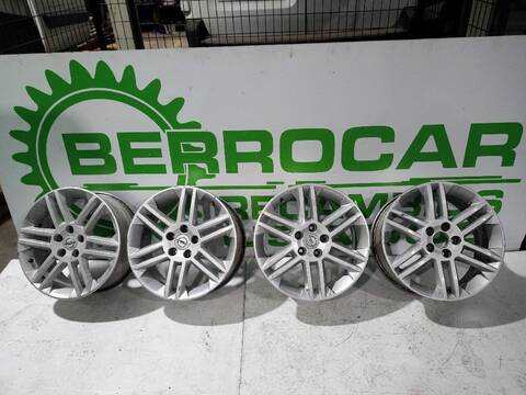 Juego LLantas Opel Vectra GTS 125CV