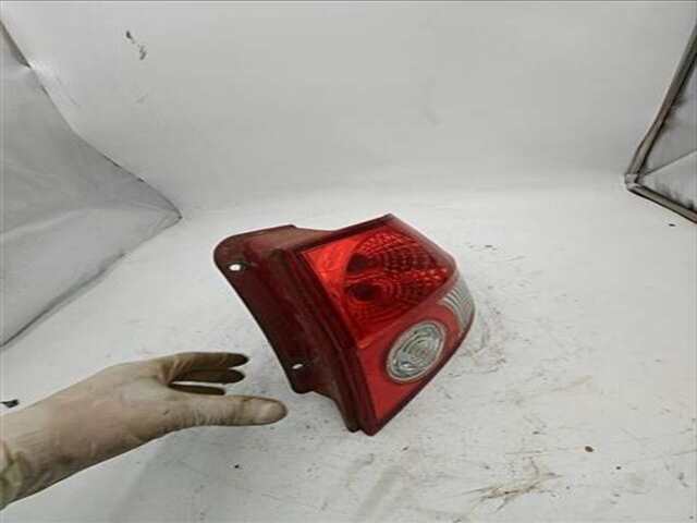 Foto 3ª: Piloto Trasero Derecho Hyundai Getz 1.1 BÁSICO [1.1 LTR. - 46 KW 12V CAT] [G4HD]