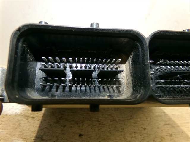 Foto 3ª: Centralita Motor ECU Skoda Spaceback 1.4 TDI 2013-2019 [CUS] (2016)