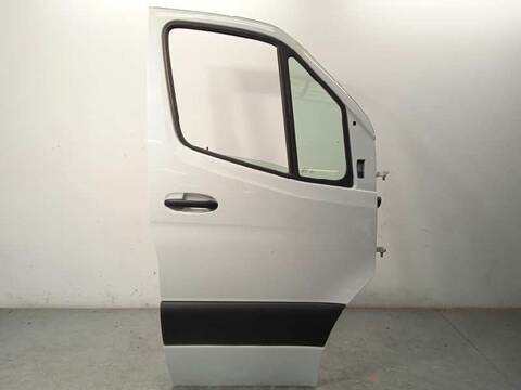 Puerta Delantera Derecha Mercedes Sprinter 419 CDI RWD 907.643 907.645 907.647) 190CV 140KW FURGONETA
