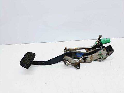 Foto 2ª: Pedal Freno Toyota Yaris 1.4 TD CAT 90CV 66KW [1ND] (2009)