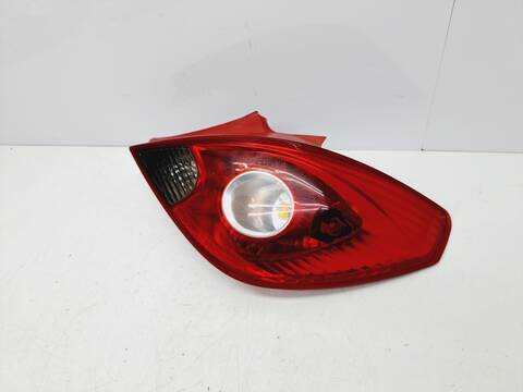 Foto 2ª: Piloto Trasero Derecho Opel Corsa 1.4 16V 90CV 66KW [Z14XEP] (2008)
