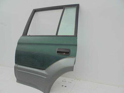 Foto 3ª: Puerta Trasera Izquierda Toyota Land Cruiser TD VX 5-PTAS.) KZJ95) 125CV 92KW [1KZTE] (1997)