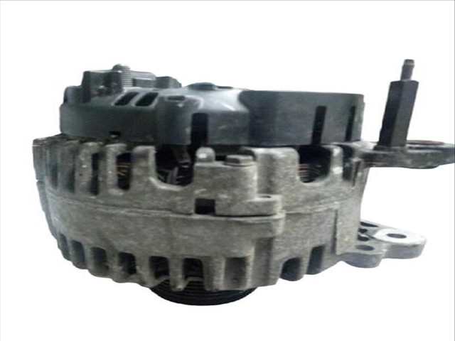 Foto 3ª: Alternador Volkswagen Golf 1.9 TDI (2003)