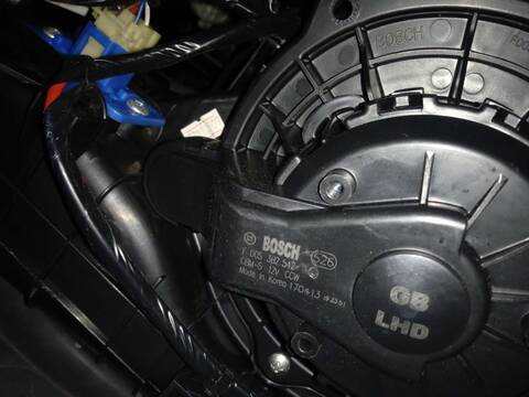 Foto 3ª: Calefacción Hyundai i20 FRESH 84CV 62KW [G4LA] (2017)