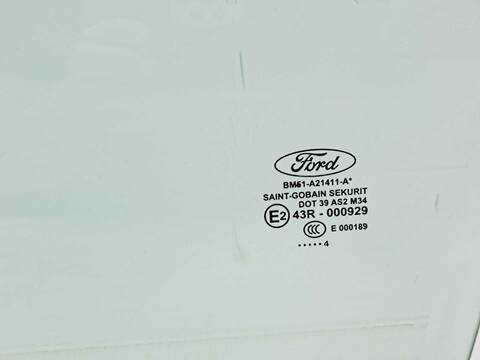 Foto 2ª: Luna Delantera Izquierda Ford Focus EDITION 125CV 92KW [M1DA] (2014)