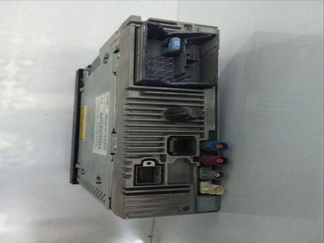 Foto 2ª: Sistema Audio Radio CD Peugeot 207 1.6 HDI 112CV 82KW