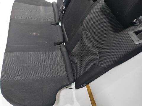 Foto 2ª: Asientos Traseros Volkswagen Passat ADVANCE BLUEMOTION 105CV [CAYC] (2010)