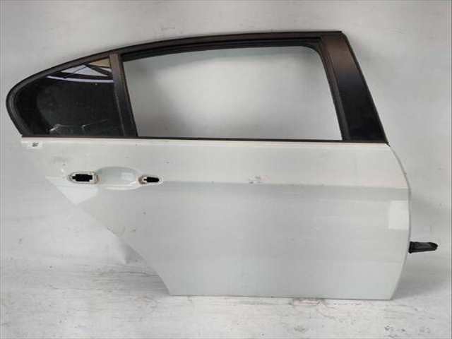 Foto 3ª: Puerta Trasera Derecha Bmw Serie 3 320 D E90) (2004)