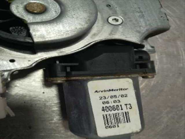 Foto 3ª: Elevalunas Manual Trasero Izquierdo Nissan Primera BERLINA 126CV 93KW (2001)