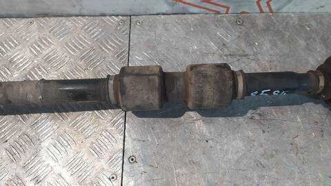 Foto 3ª: Transmision Delantera Derecha Kia Sportage EMOTION 4X2 116CV 85KW [D4FD] (2013)