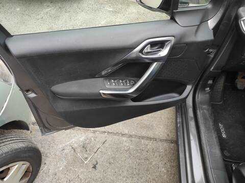 Tapizados Cartoneras Peugeot 2008 BH01