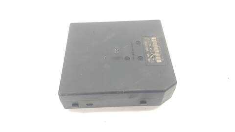 Foto 3ª: Caja Reles Fusibles Renault Megane 1.6 16V 110CV [K4M858] (2008)