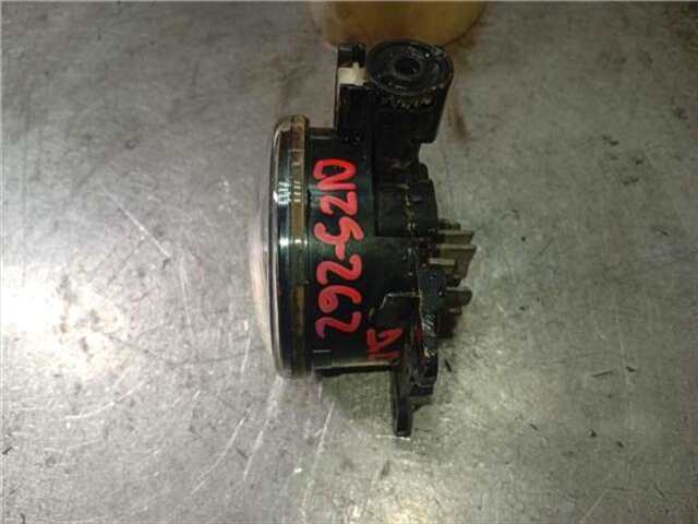 Foto 3ª: Faro Antiniebla Delantero Derecho Renault Captur 0.9 DYNAMIQUE [0.9 LTR. - 66 KW TCE ENERGY]