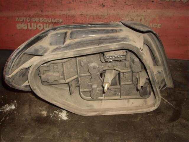 Foto 2ª: Piloto Trasero Derecho Citroen Xsara 1.6 16V [NFU (TU5JP4)]