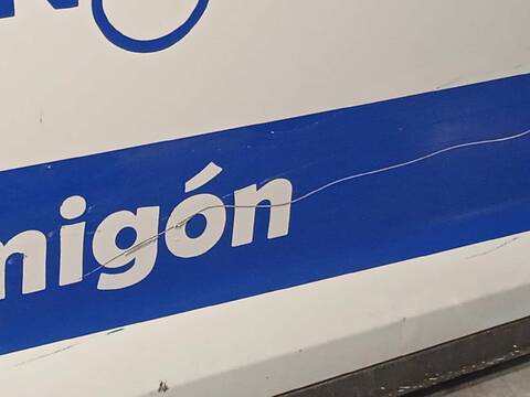 Foto 3ª: Puerta Delantera Derecha Ford Kuga TITANIUM 140CV 103KW [UFDA] (2012)