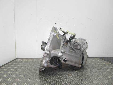 Caja Cambios Peugeot 208 HM01