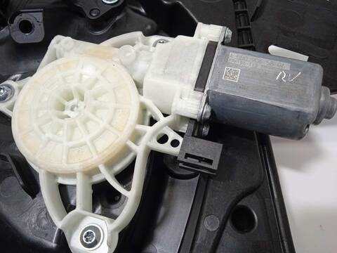 Foto 2ª: Elevalunas Eléctrico Delantero Izquierdo Mercedes Clase G 230 COUPE 211CV 155KW [654920] (2023)