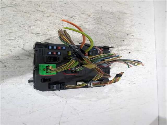 Caja Reles Fusibles Citroen Xsara 1.6 HDI PICASSO 90CV