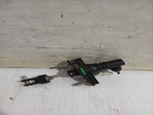 Foto 2ª: Bomba Embrague Toyota Auris 1.33 DUAL-VVTI NRE150_) 101CV [1NR-FE] (2006)