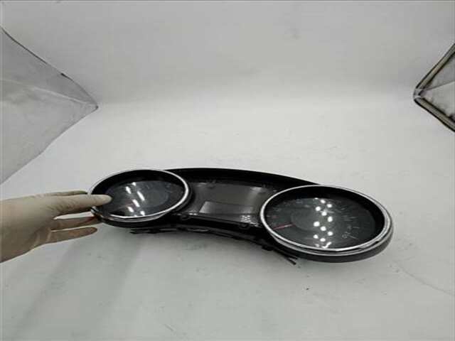 Foto 3ª: Cuadro de Instrumentos Peugeot 5008 2.0 PREMIUM [2.0 LTR. - 110 KW 16V HDI FAP CAT (RHE - DW10CTED4)]