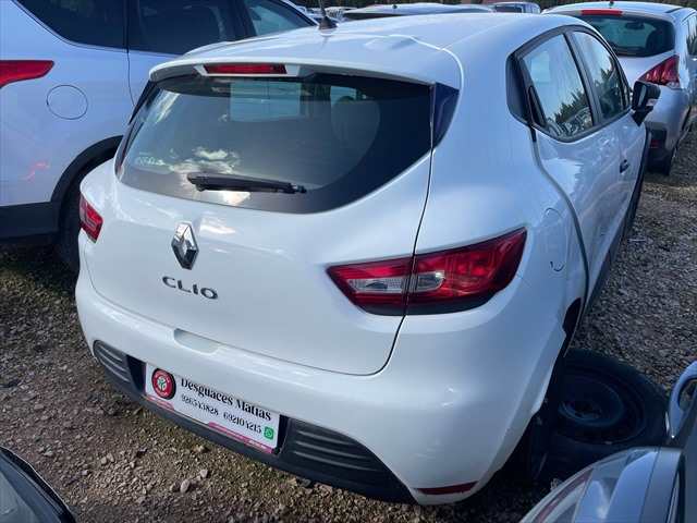 Foto 4ª: Paragolpes Trasero Renault Clio 1.1 GASOLINA 73cv [D4FD7] (2017)