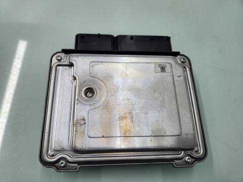 Foto 3ª: Centralita Motor ECU Volkswagen Golf HIGHLINE BERLINA 105CV 77KW [BXE] (2006)