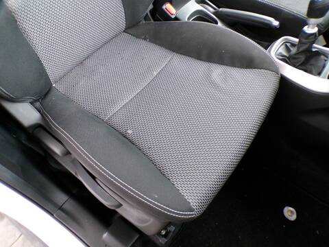 Foto 3ª: Asiento Delantero Derecho Suzuki SX4 D16AA (2014)