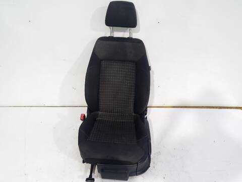 Asiento Delantero Izquierdo Volkswagen Polo ADVANCE BLUEMOTION 90CV