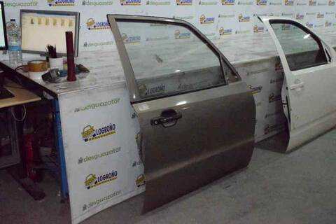 Foto 3ª: Puerta Delantera Derecha Mitsubishi Montero 3.2 DI-D 160CV