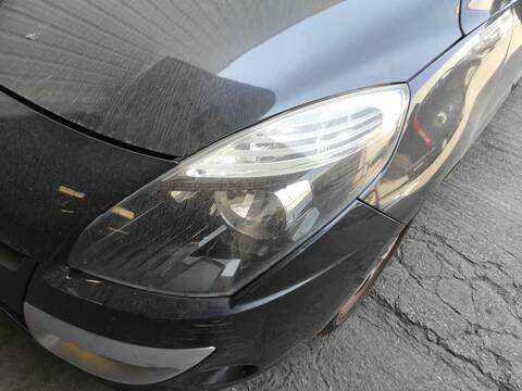 Faro Izquierdo Renault Scenic K9K832