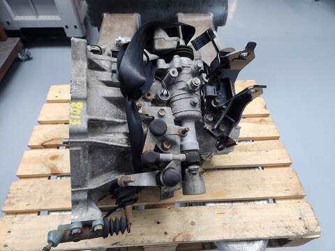 Caja Cambios Toyota Yaris SOL 90CV 66KW