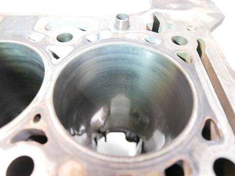 Bloque Motor Ford Transit 130 CV 96KW