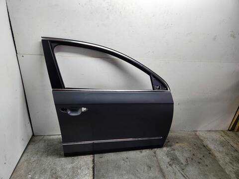 Puerta Delantera Derecha Volkswagen Passat ADVANCE BERLINA 140CV 103KW