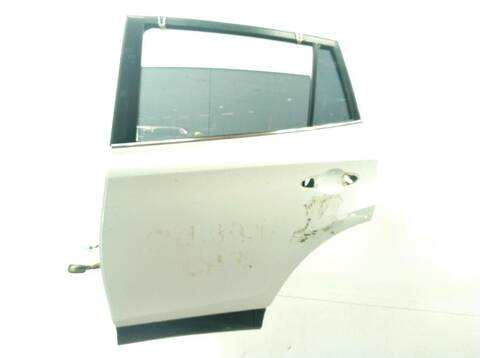 Puerta Trasera Izquierda Toyota Rav4 2.2 D 4WD ALA49)