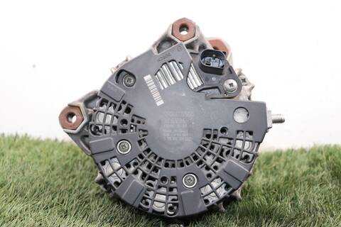 Foto 3ª: Alternador Volvo V40 D4204T8 (2021)