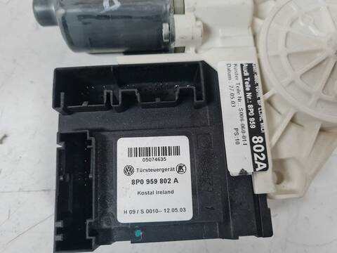 Foto 3ª: Elevalunas Eléctrico Delantero Izquierdo Audi A3 2.0 TDI 140CV 103KW [BKD] (2003)