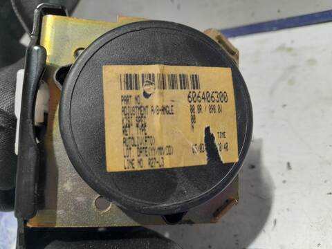 Foto 2ª: Cinturón Trasero Derecho Mazda 3 1.6 16V CAT BERLINA 105CV 77KW [Z6] (2005)
