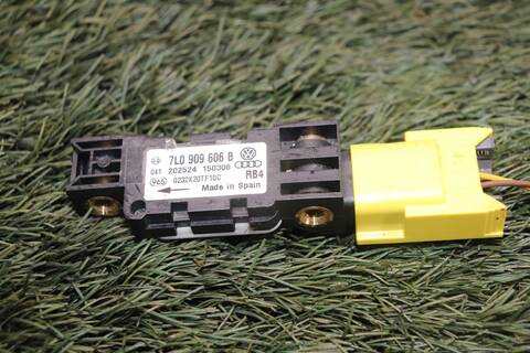 Foto 2ª: Sensor Impacto Airbag Porsche Cayenne M4850 AUT.