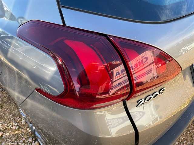 Foto 3ª: Piloto Trasero Izquierdo Peugeot 2008 1.6 HDI 100cv [BH02] (2016)