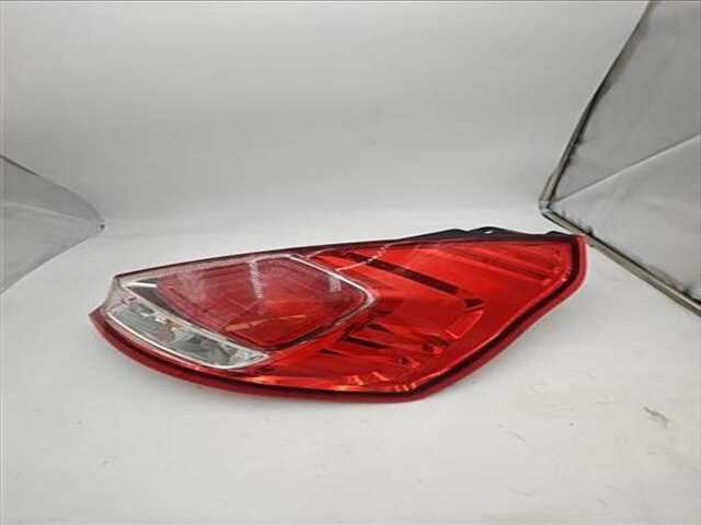 Foto 2ª: Piloto Trasero Derecho Ford Fiesta 1.25 TREND [1.25 LTR. - 60 KW 16V CAT] [SNJB]